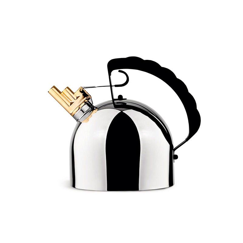 Sapper deals tea kettle